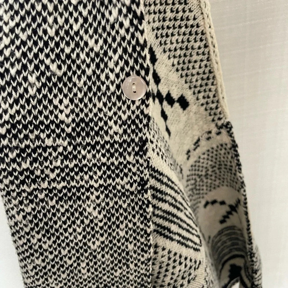 COPY - Women's GF Hooded Cardigan Sweater - Sz. XS/S - Picture 3 of 9